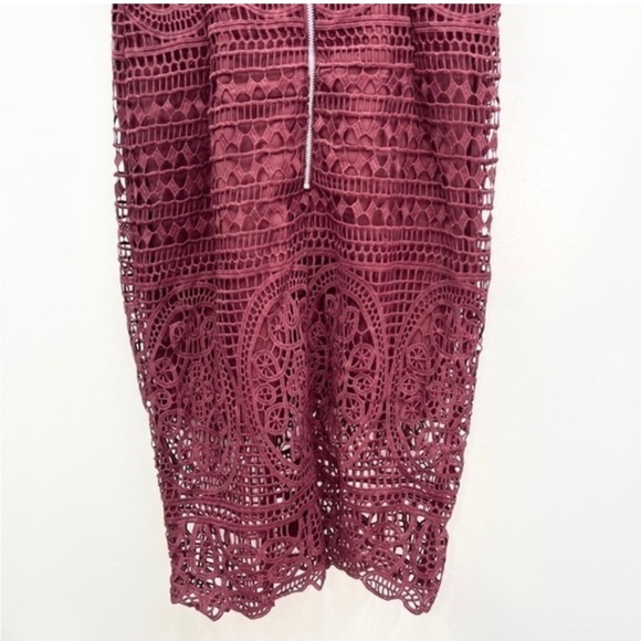 NWOT! Bardot Lace “Gia” Cocktail Dress in Wine. Size 6 - Picture 5 of 8